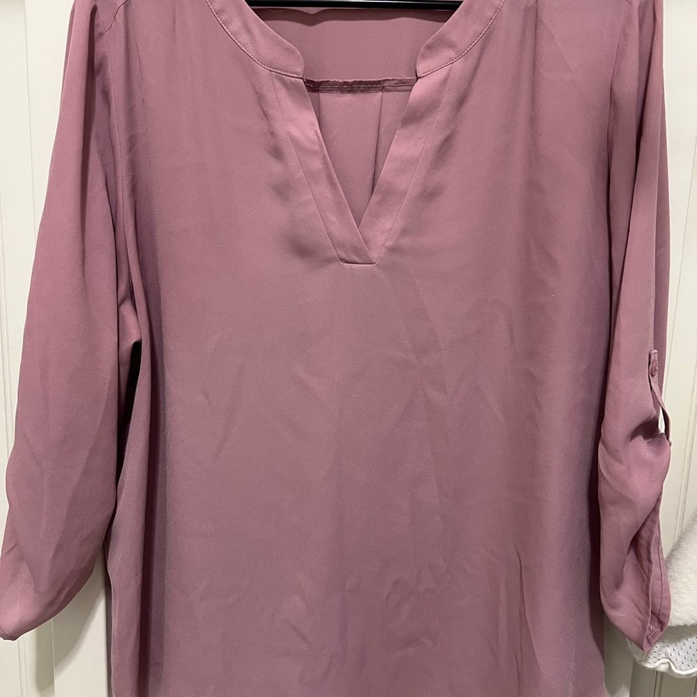 Chaus Mauve V-Neck Blouse
